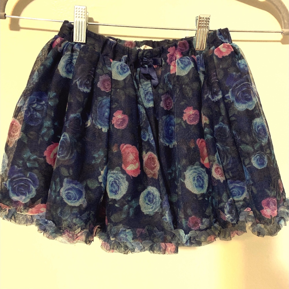 LIKE NEW Girl's Skirt